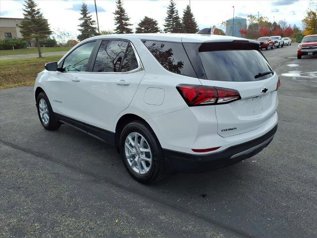 Used 2024 Chevrolet Equinox LT w/ LPO, Floor Liner Package image 7
