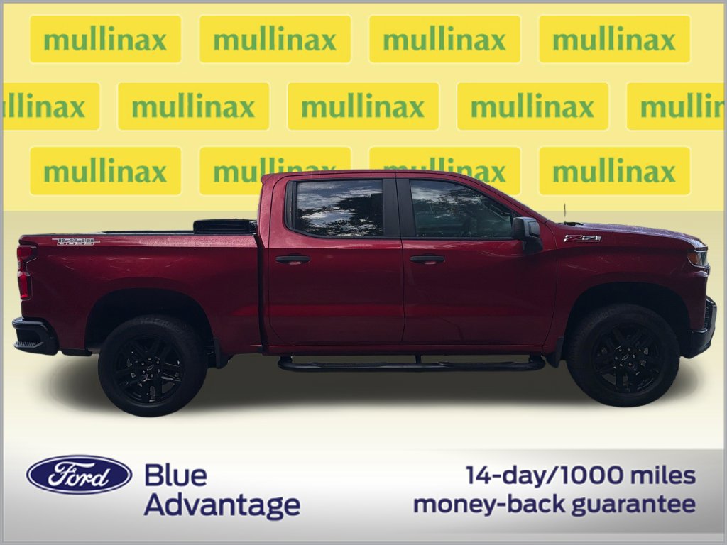 Used 2021 Chevrolet Silverado 1500 Custom Trail Boss w/ Safety Confidence Package AWD/4WD image 2