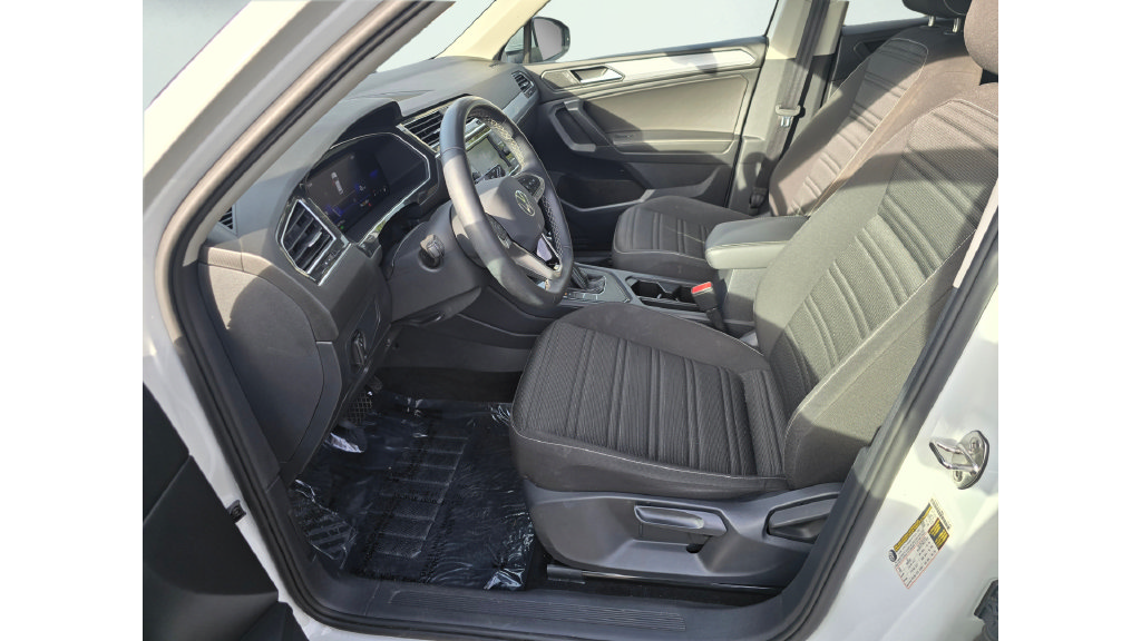 Used 2023 Volkswagen Tiguan S w/ Driver Assistance Package FWD image 21