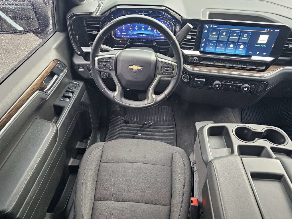 Used 2025 Chevrolet Silverado 1500 LT RWD image 13