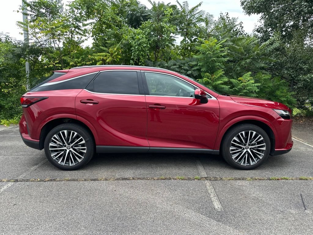 Used 2023 Lexus RX 350 Premium Plus w/ Cold Area Package FWD image 2