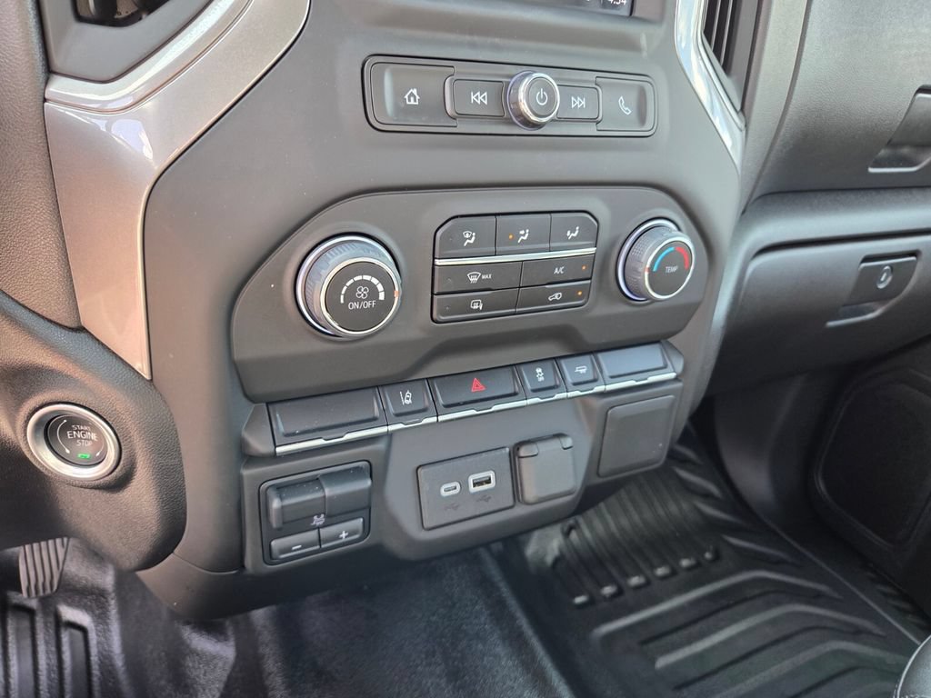 Used 2025 Chevrolet Silverado 2500 W/T RWD image 23