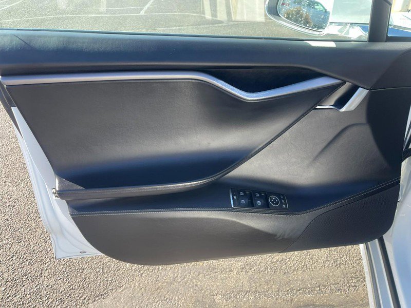 Used 2019 Tesla Model S P100D image 22