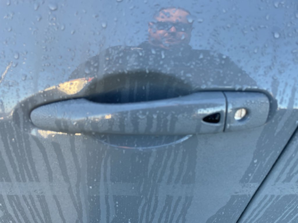 Certified 2024 Nissan Kicks SV w/ Interior Electronics Package image 7