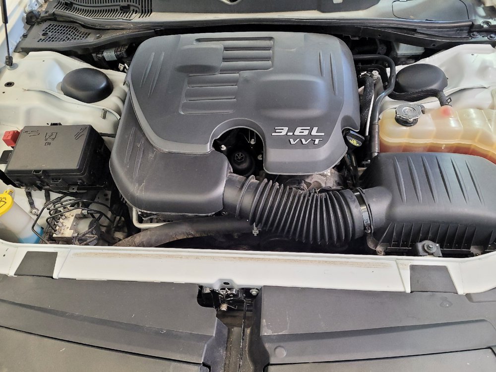 Used 2019 Dodge Challenger SXT w/ Blacktop Package AWD/4WD image 30