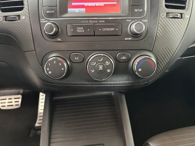 Used 2014 Kia Forte Koup SX image 23