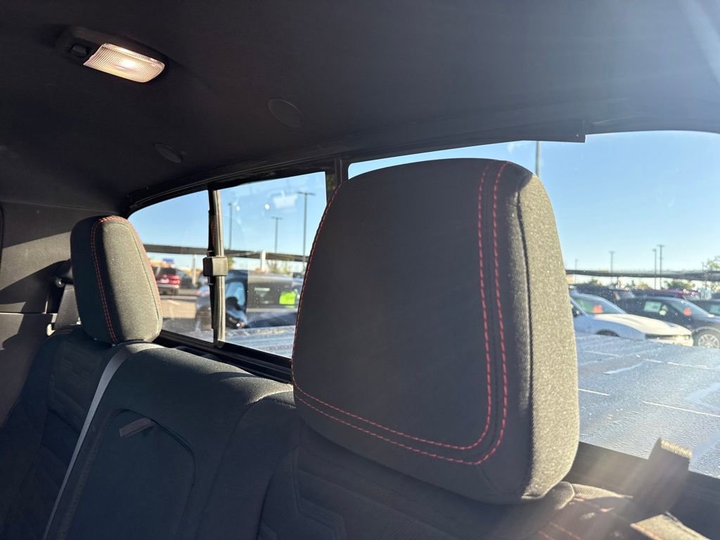 Used 2022 Nissan Frontier PRO-4X w/ Technology Package image 35