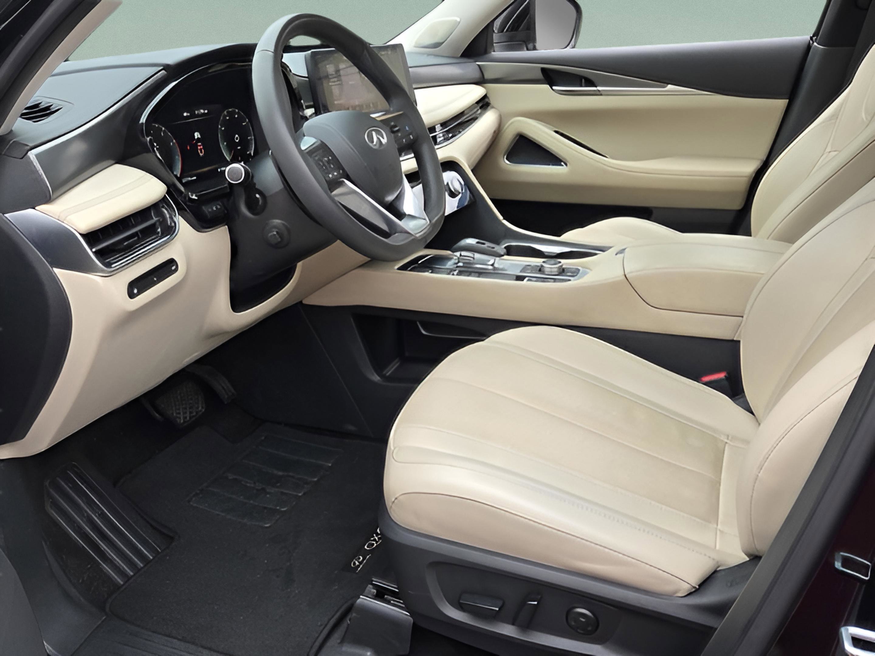 Used 2025 INFINITI QX60 Luxe w/ Vision Package image 13