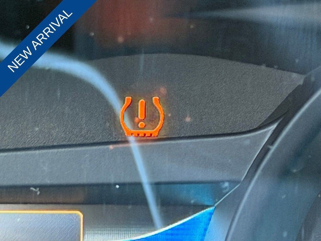 Used 2018 Ford Fusion Titanium FWD image 9