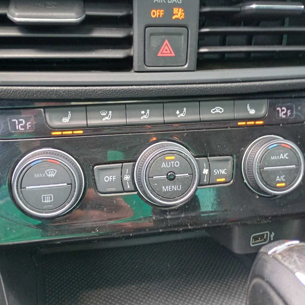 Used 2019 Volkswagen Jetta SE image 13