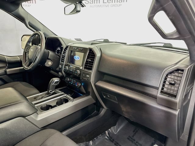 Used 2020 Ford F150 XLT w/ Equipment Group 302A Luxury AWD/4WD image 29