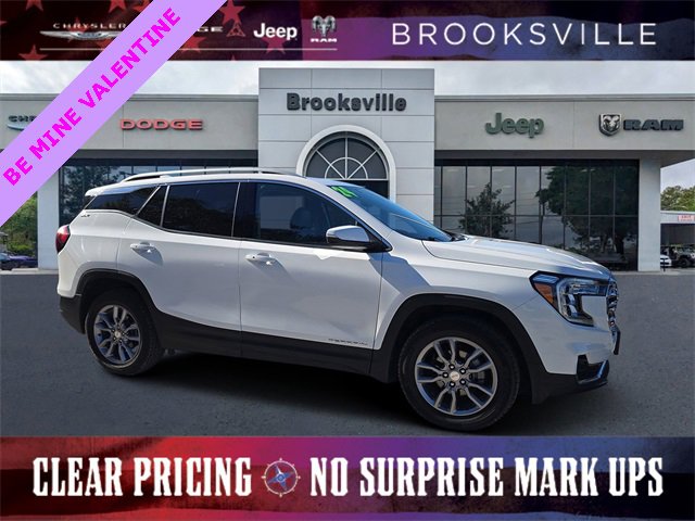 Used 2024 GMC Terrain SLT