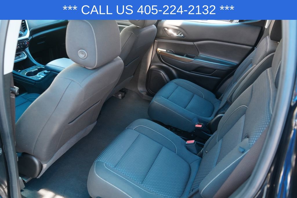 Used 2023 GMC Acadia SLE w/ Driver Convenience Package FWD image 32