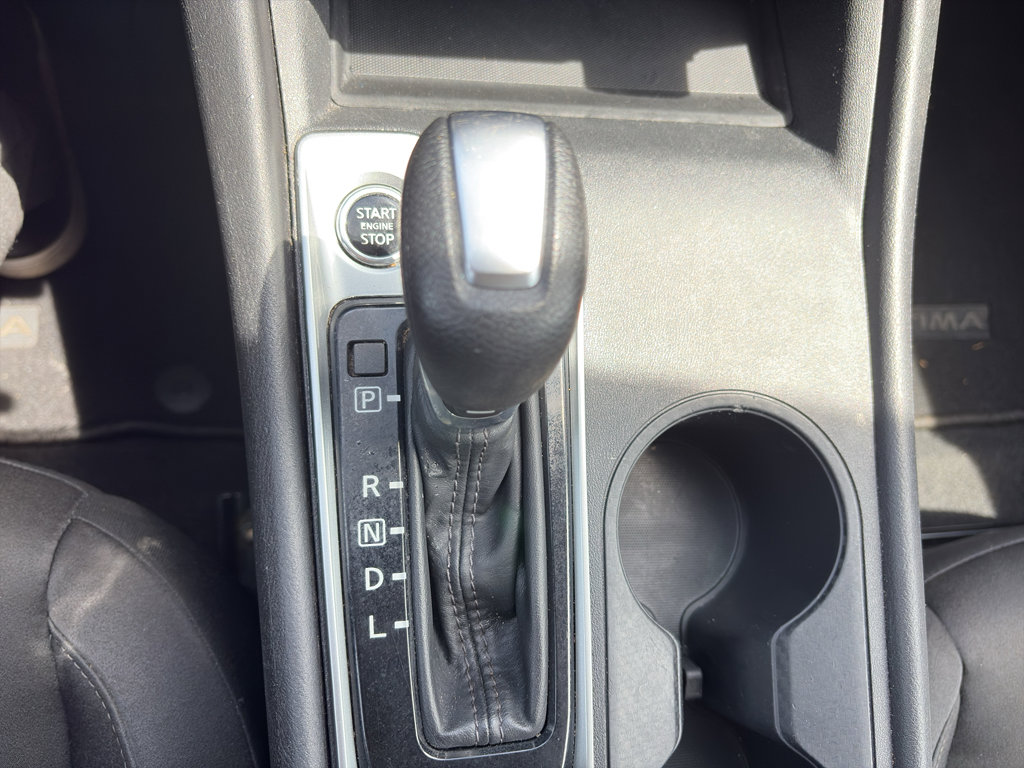 Used 2023 Nissan Altima 2.5 S FWD image 14