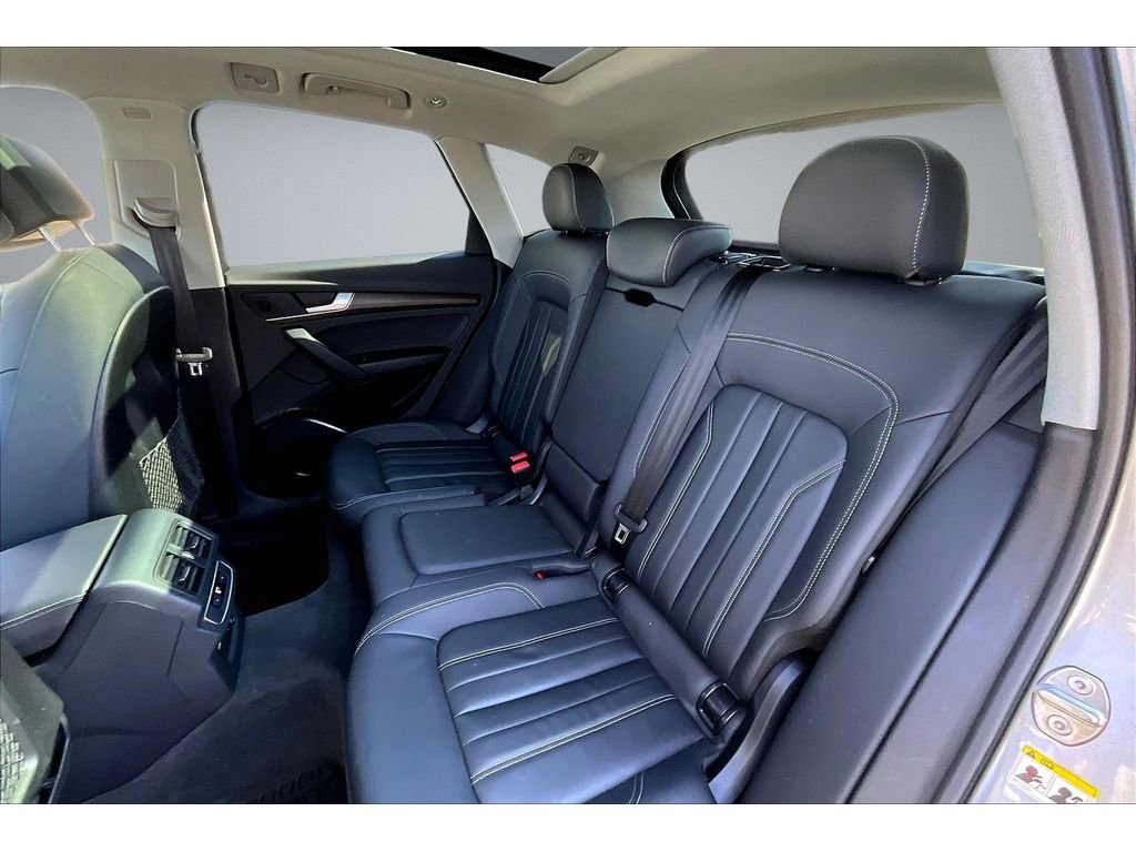 Used 2022 Audi Q5 2.0T Premium image 23