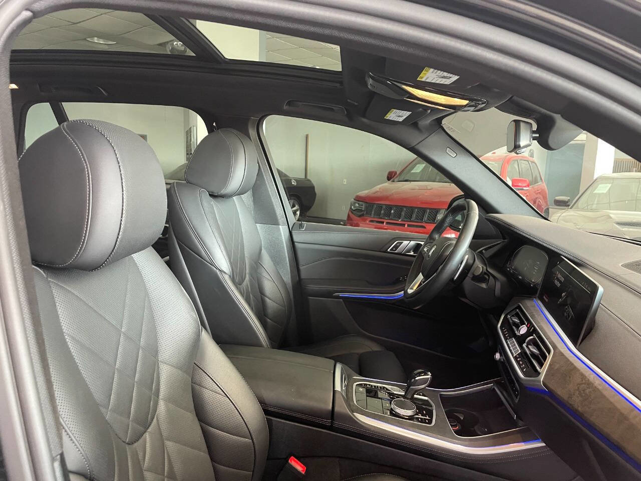 Used 2023 BMW X5 xDrive40i image 31