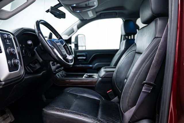 Used 2015 GMC Sierra 2500 SLT w/ Suspension Package, Off-Road image 10