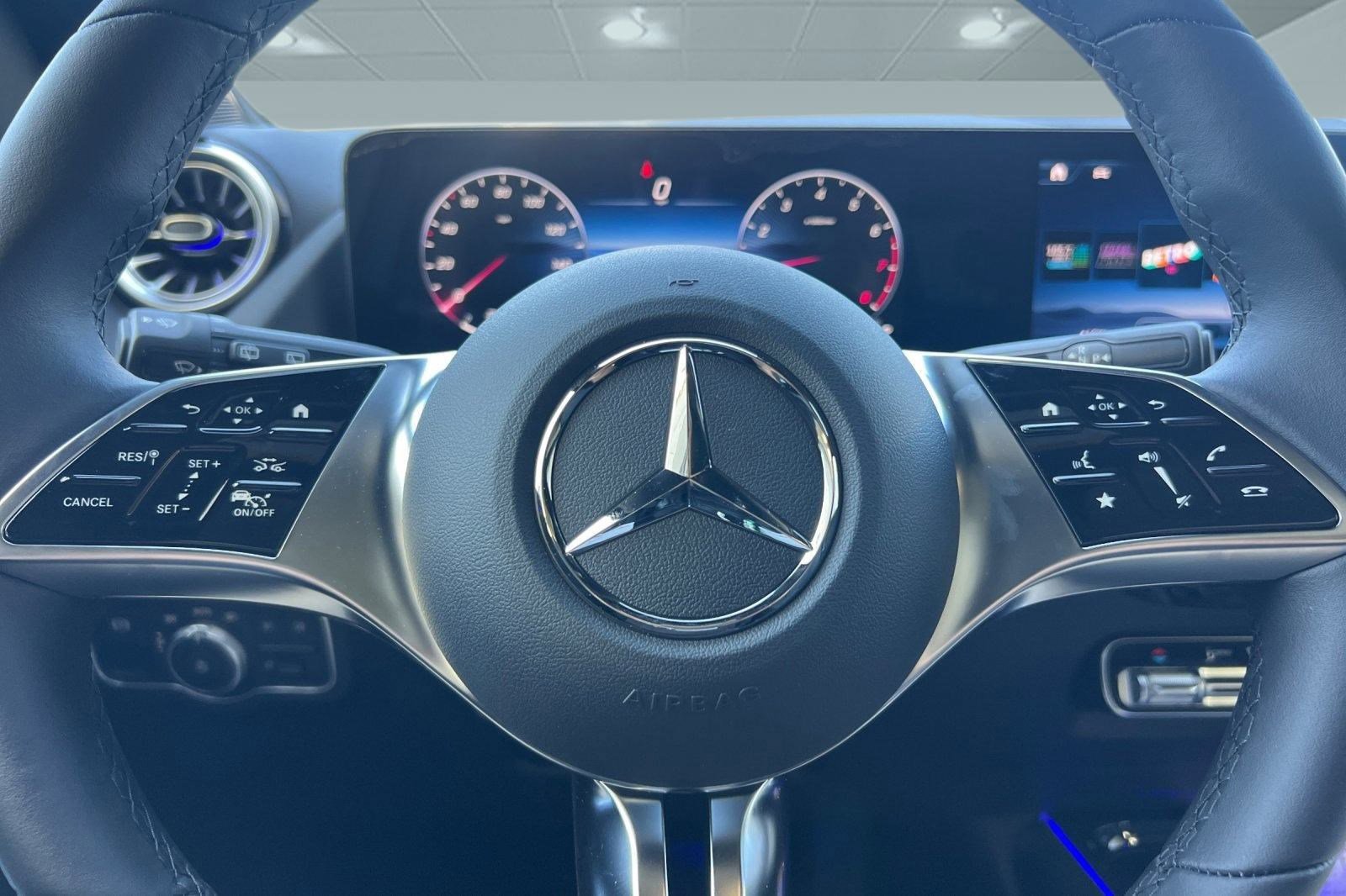 Certified 2025 Mercedes-Benz GLA 250 image 16