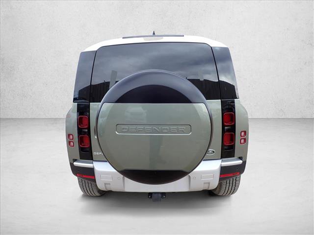 Used 2023 Land Rover Defender 110 S image 3