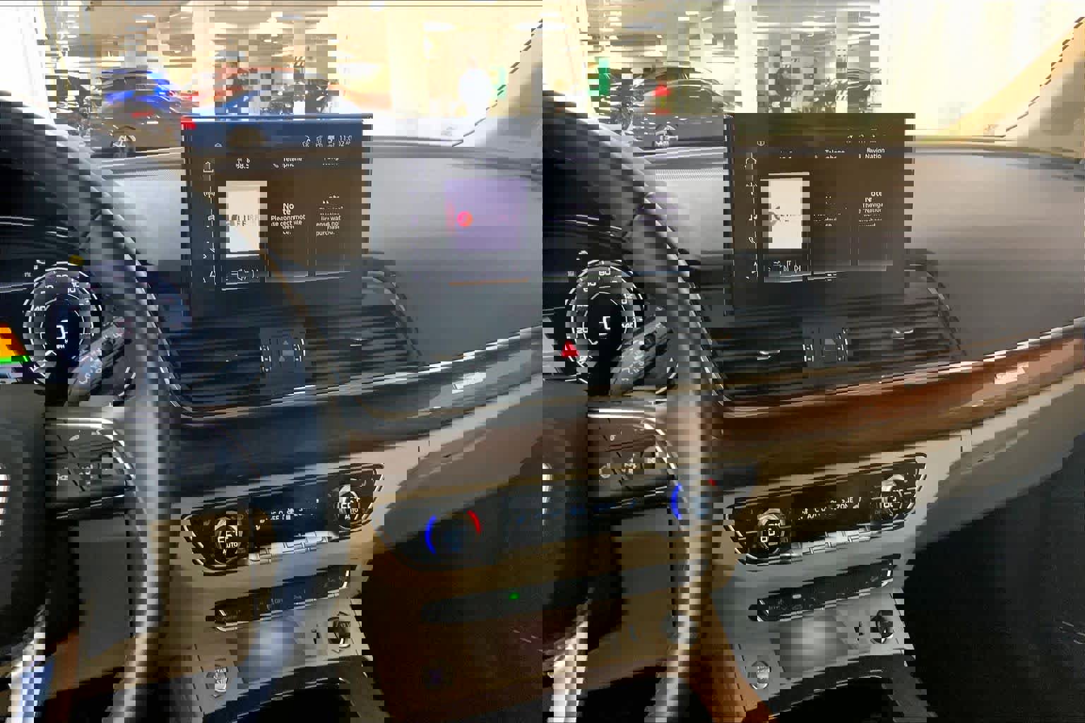 Used 2022 Audi Q5 e Premium Plus image 6