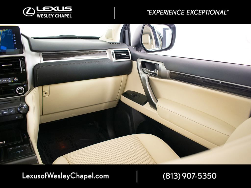 Used 2023 Lexus GX 460 Premium w/ Premium Package AWD/4WD image 29