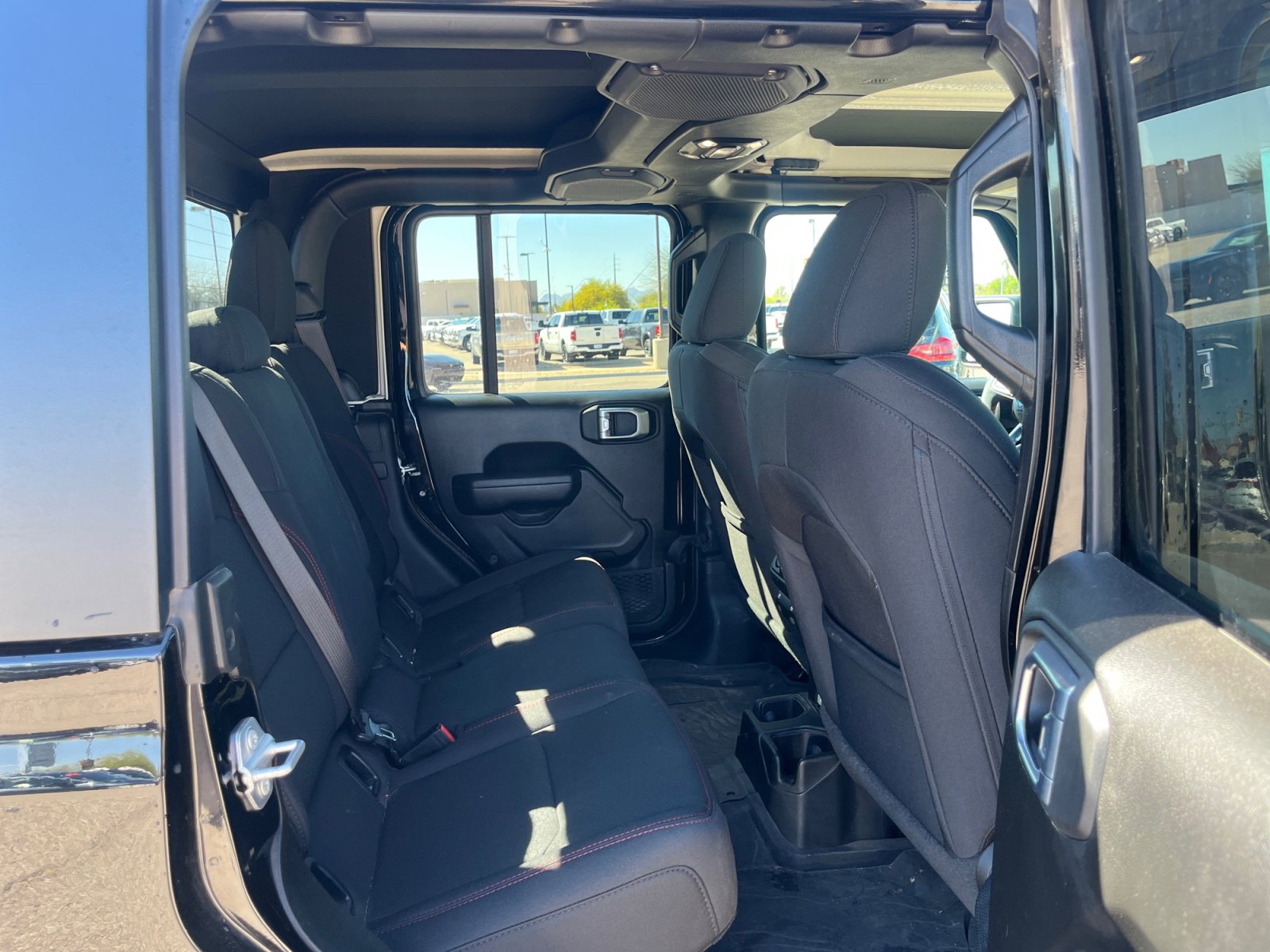 Used 2023 Jeep Gladiator Rubicon w/ Trailer Tow Package image 18