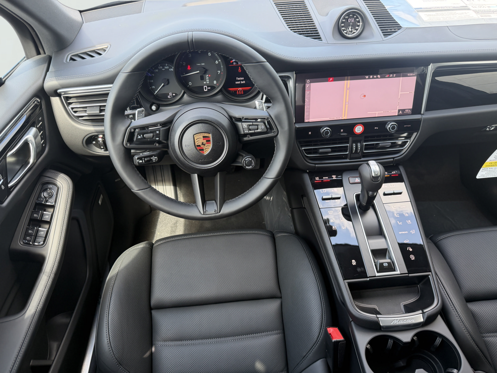 New 2026 Porsche Macan AWD/4WD image 17
