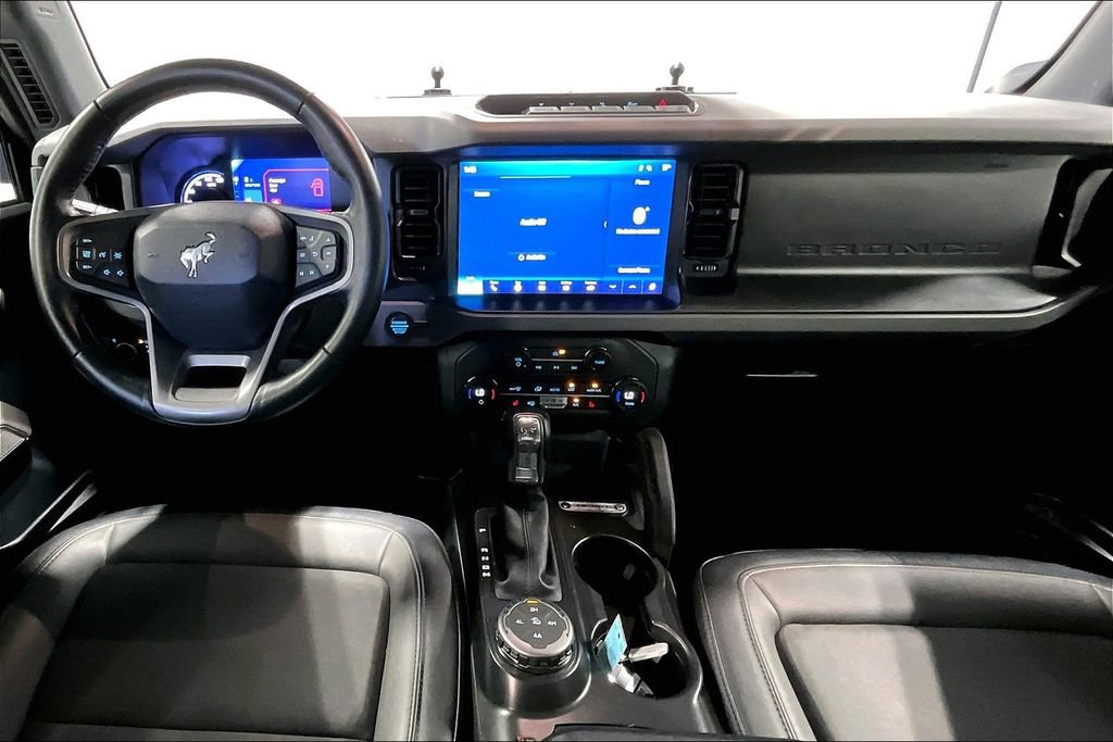 Used 2023 Ford Bronco Everglades image 18