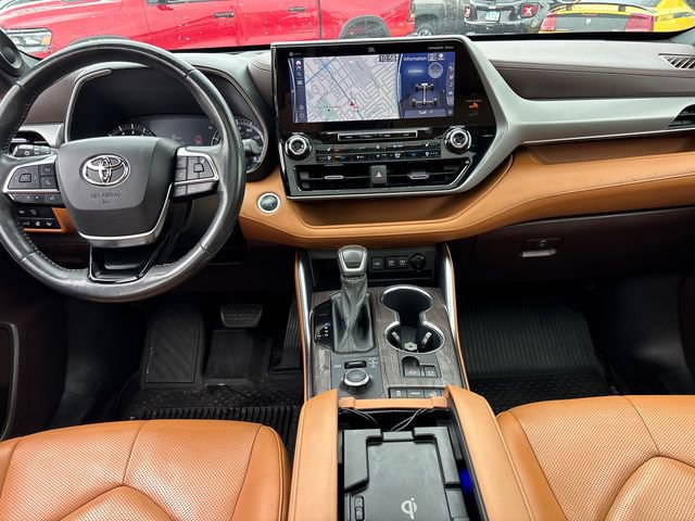 Used 2020 Toyota Highlander Platinum AWD/4WD image 10