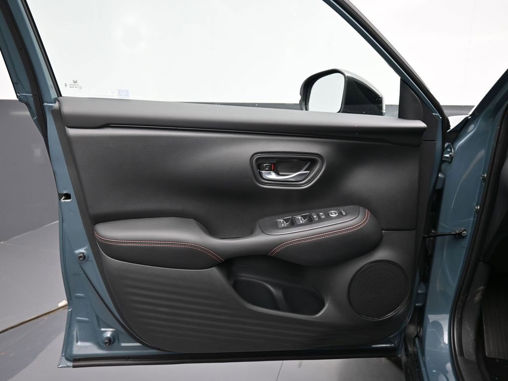 New 2026 Honda HR-V Sport image 30
