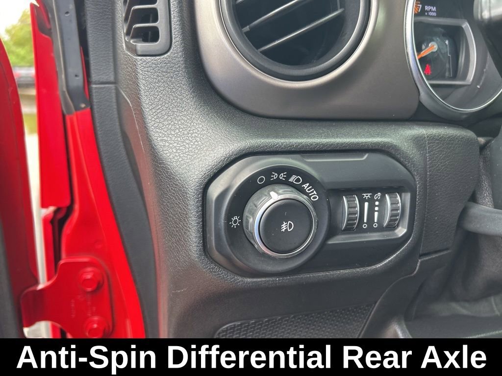 Used 2020 Jeep Wrangler Sport image 34