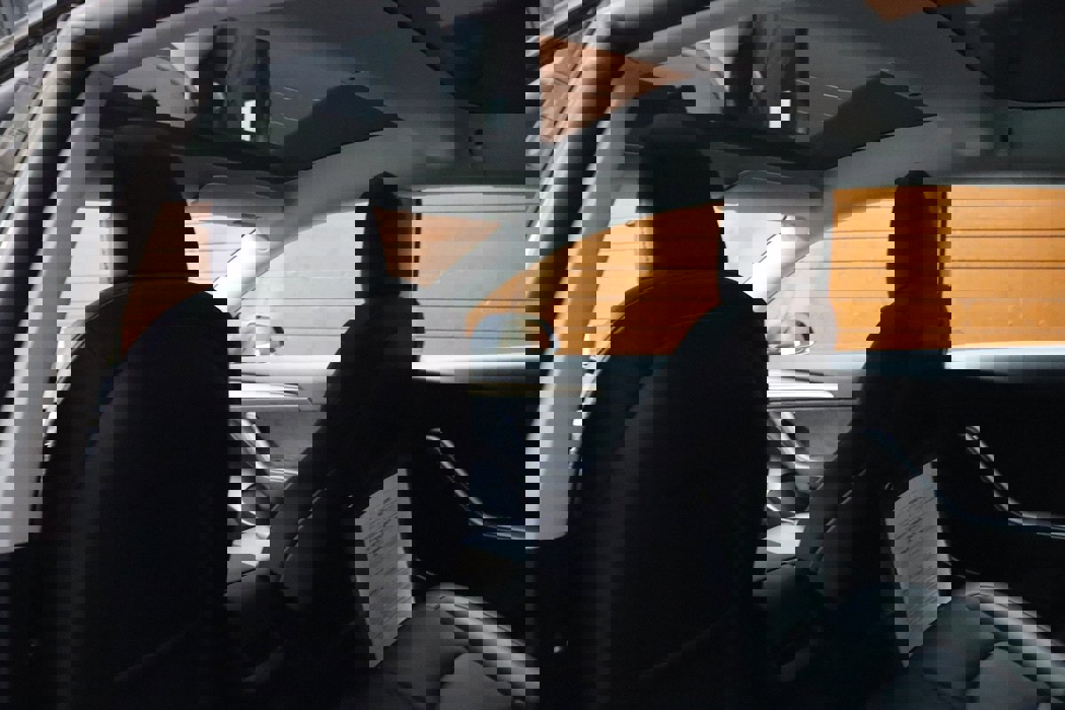 Used 2022 Tesla Model 3 Long Range image 26