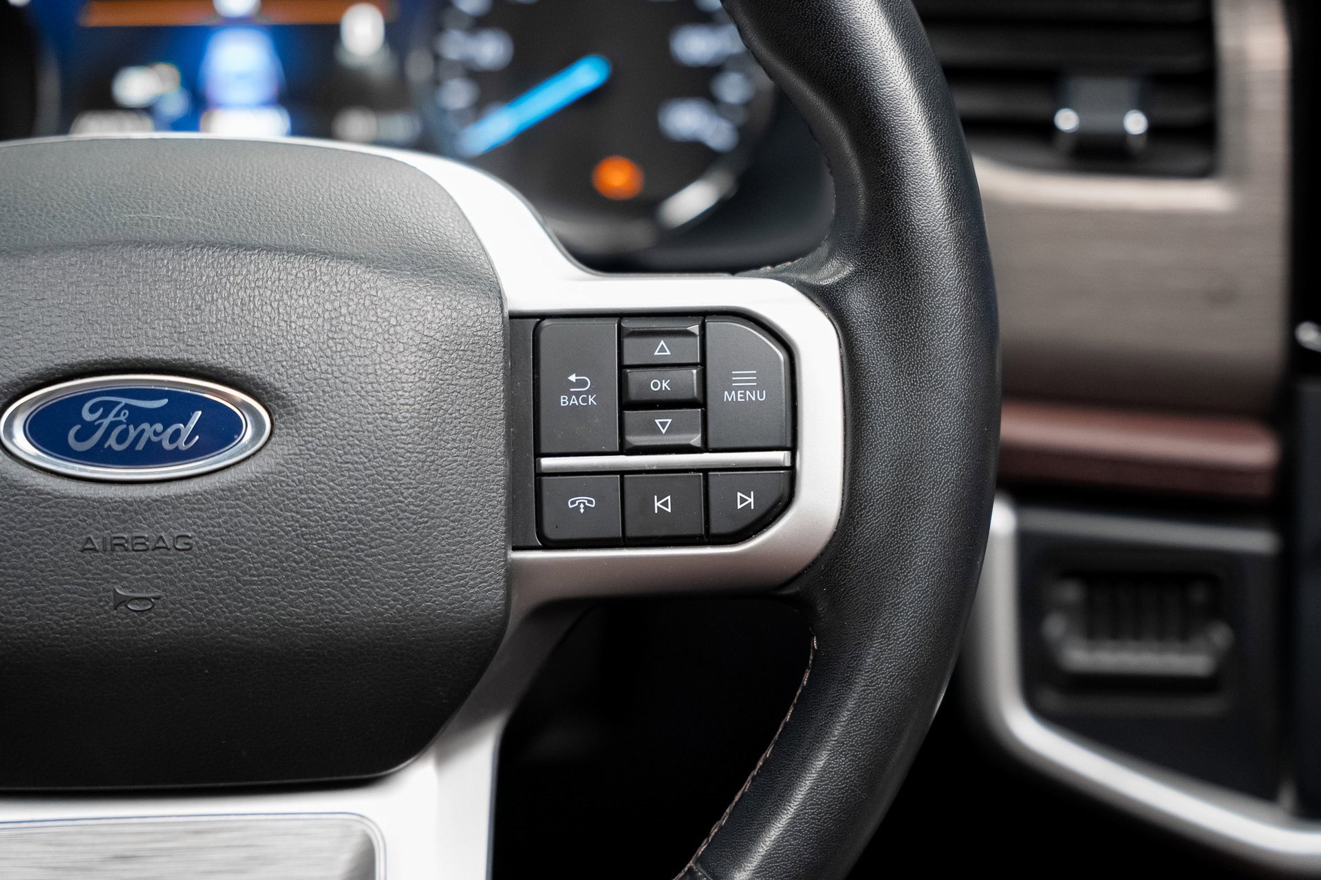 Used 2024 Ford Expedition Max Limited image 42