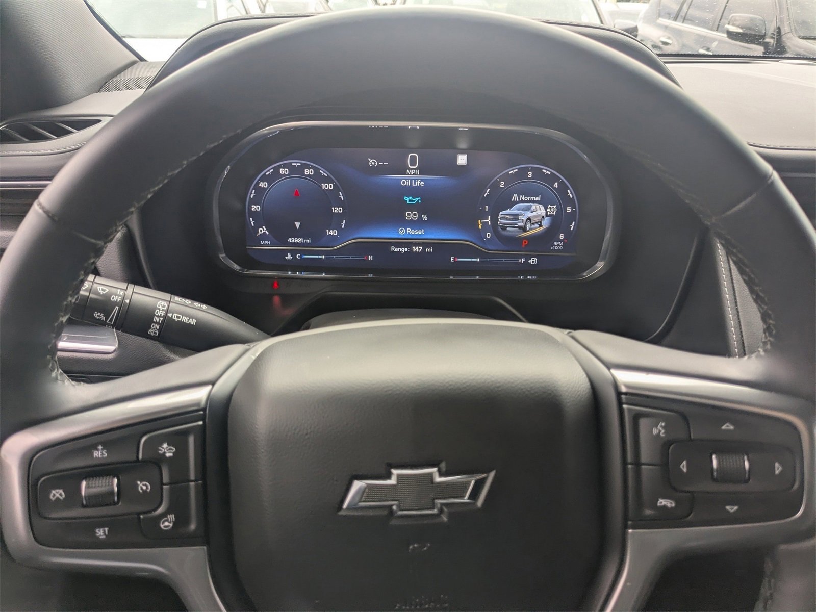 Used 2023 Chevrolet Tahoe Z71 w/ Luxury Package image 30