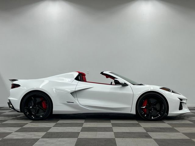 Used 2025 Chevrolet Corvette E-Ray w/ Battery Protection Package image 11