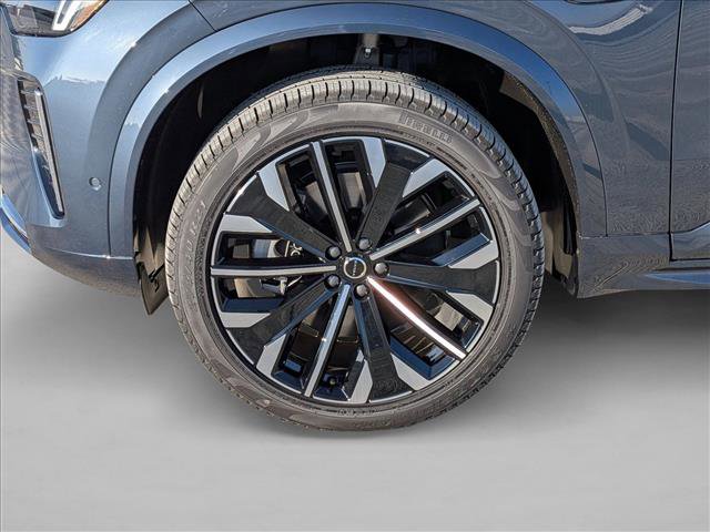 New 2026 Volvo XC90 T8 Plus w/ Protection Package Premier AWD/4WD image 11