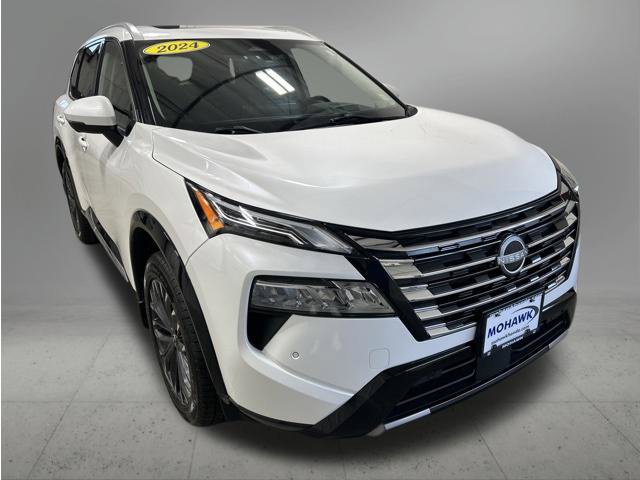 Used 2024 Nissan Rogue Platinum w/ Platinum Premium Package AWD/4WD image 8