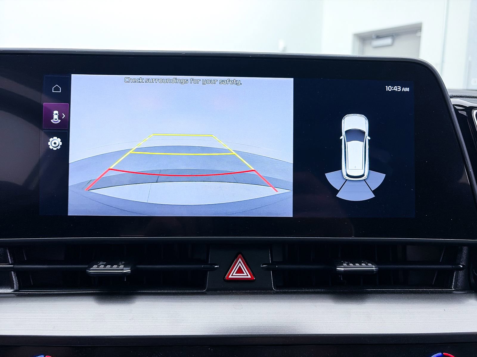 Used 2025 Kia Sportage EX w/ Premium Package image 6