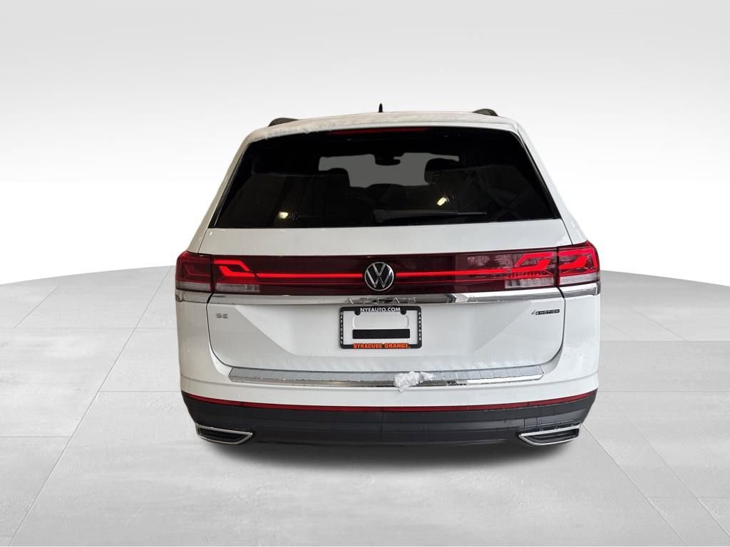 Used 2024 Volkswagen Atlas SE image 5