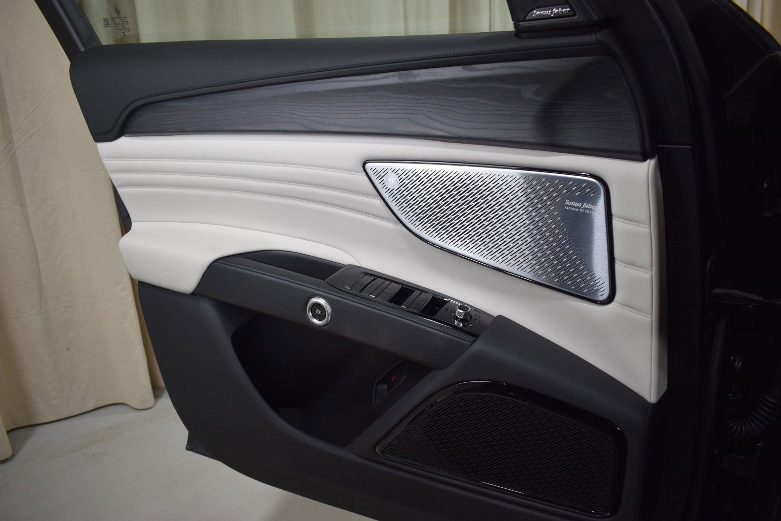 Certified 2024 Maserati Grecale GT image 36