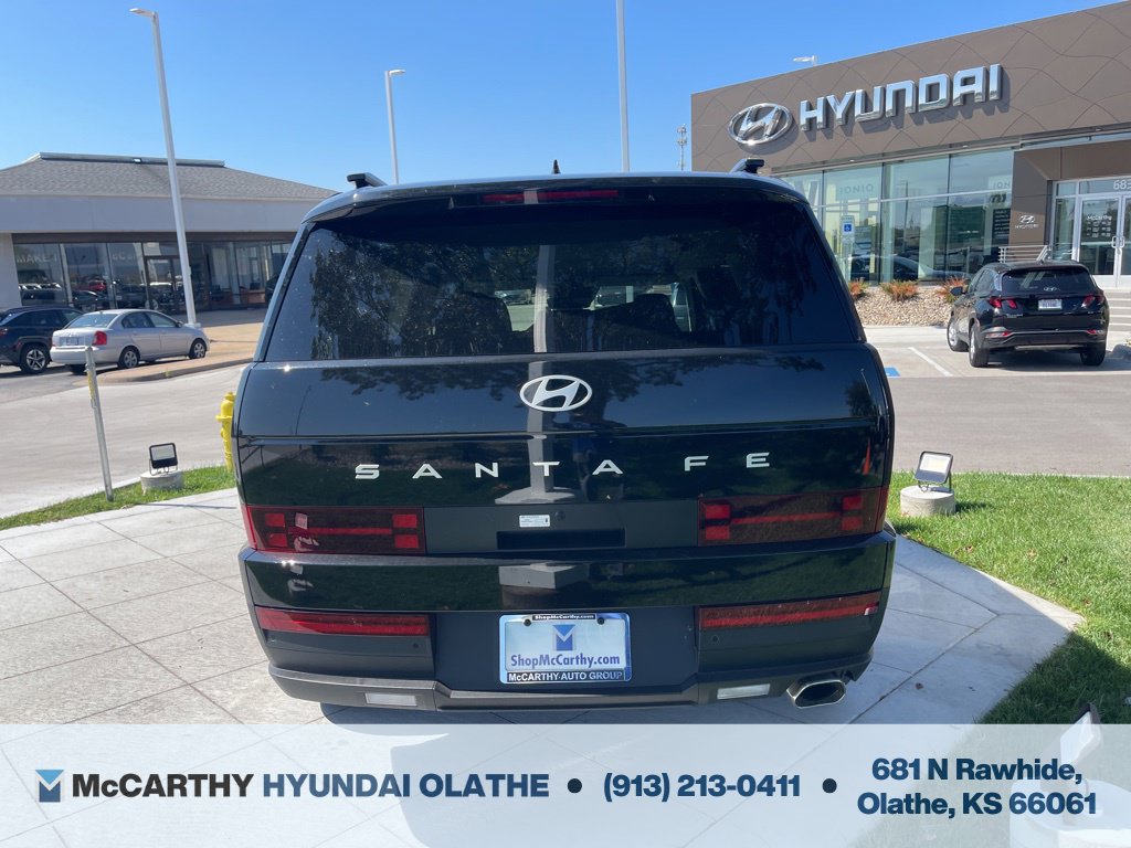 Used 2026 Hyundai Santa Fe SEL FWD image 13