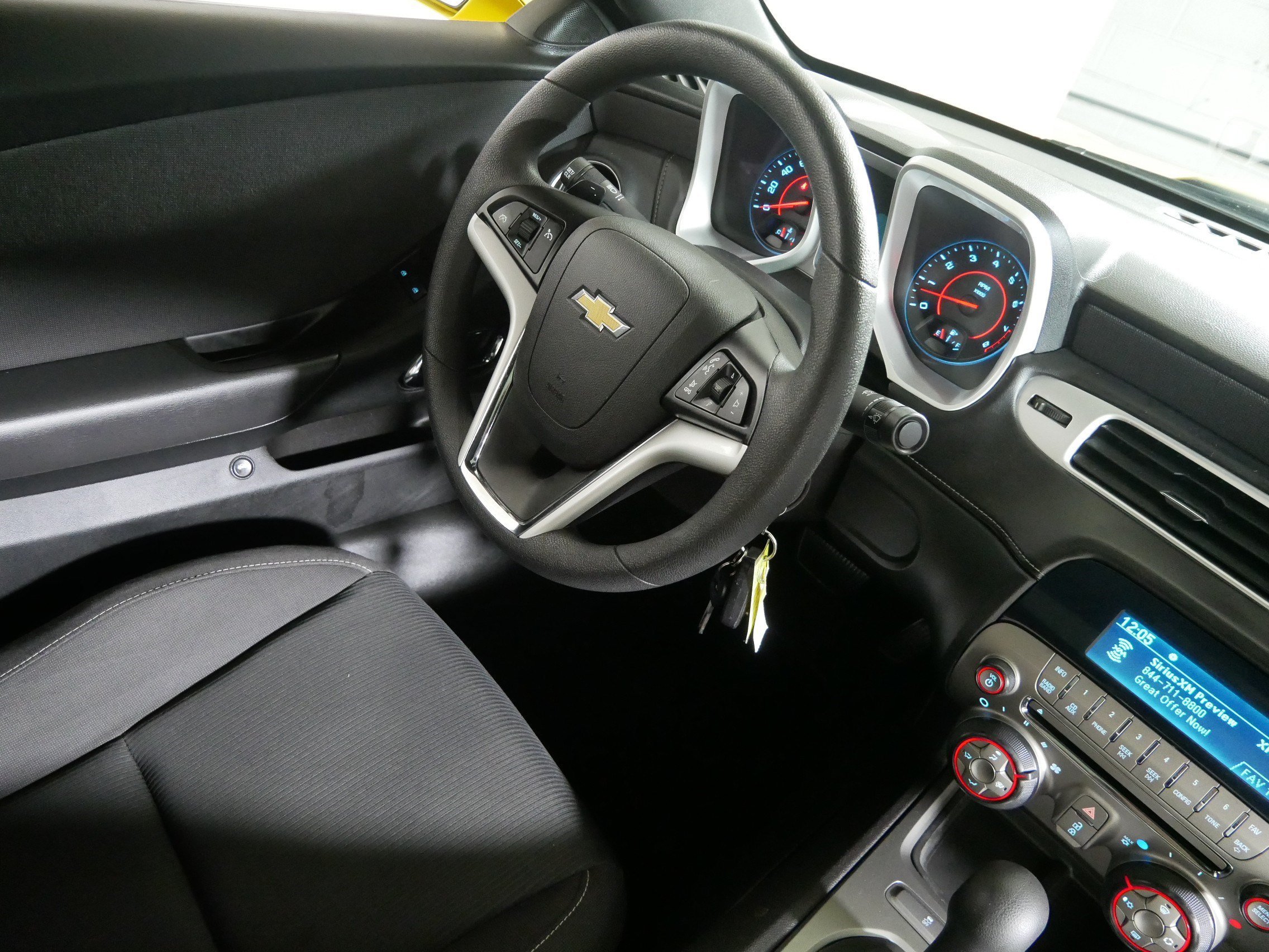 Used 2012 Chevrolet Camaro LT RWD image 9