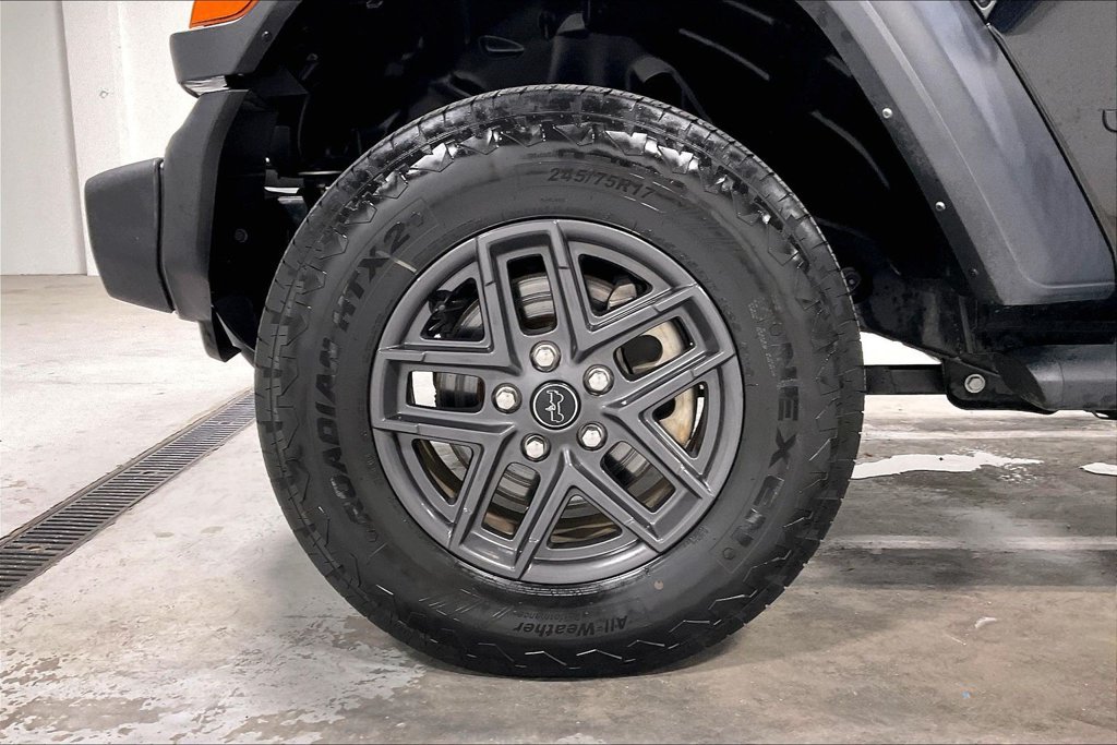 Used 2024 Jeep Wrangler Unlimited Sport AWD/4WD image 10