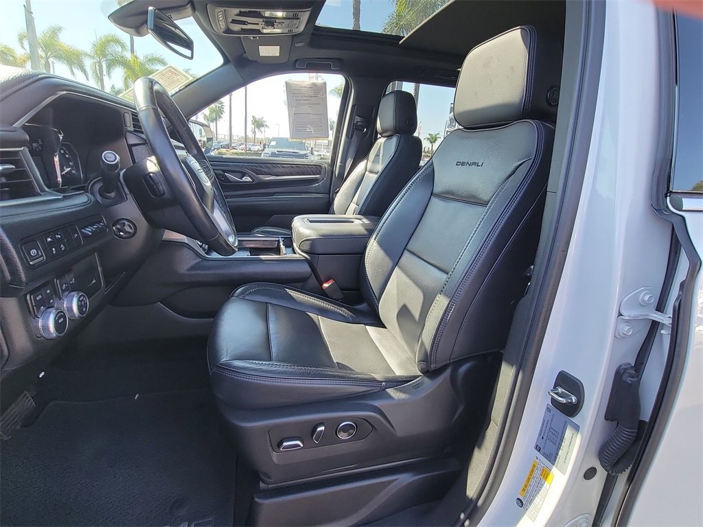 Used 2021 GMC Yukon XL Denali image 20