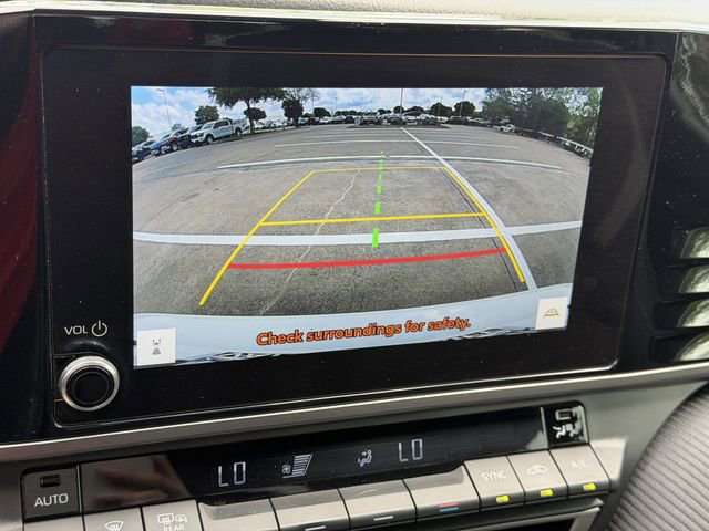 Certified 2025 Toyota Camry SE w/ Convenience Package image 18