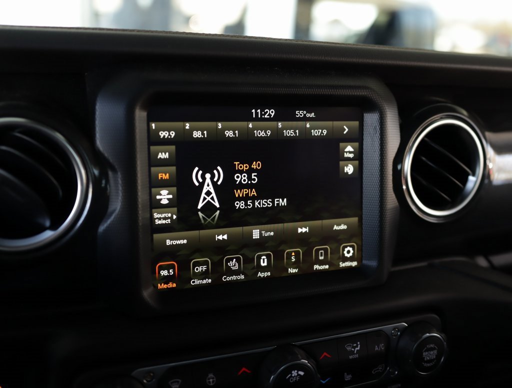 Used 2021 Jeep Wrangler Unlimited Rubicon w/ Trailer Tow Package image 14