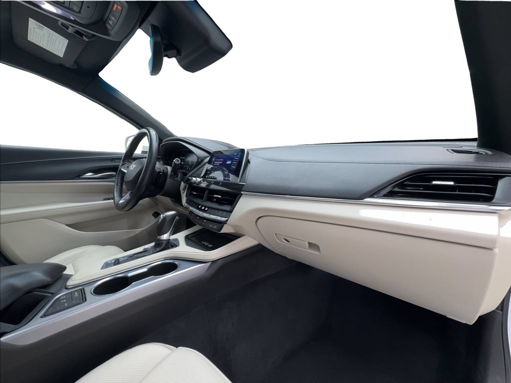 Used 2021 Cadillac CT4 Premium Luxury RWD image 32