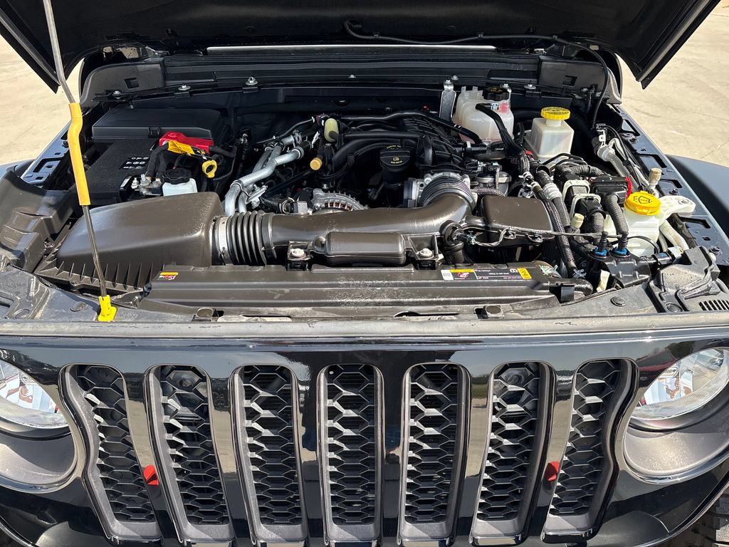 Used 2022 Jeep Gladiator Mojave w/ Trailer Tow Package AWD/4WD image 32
