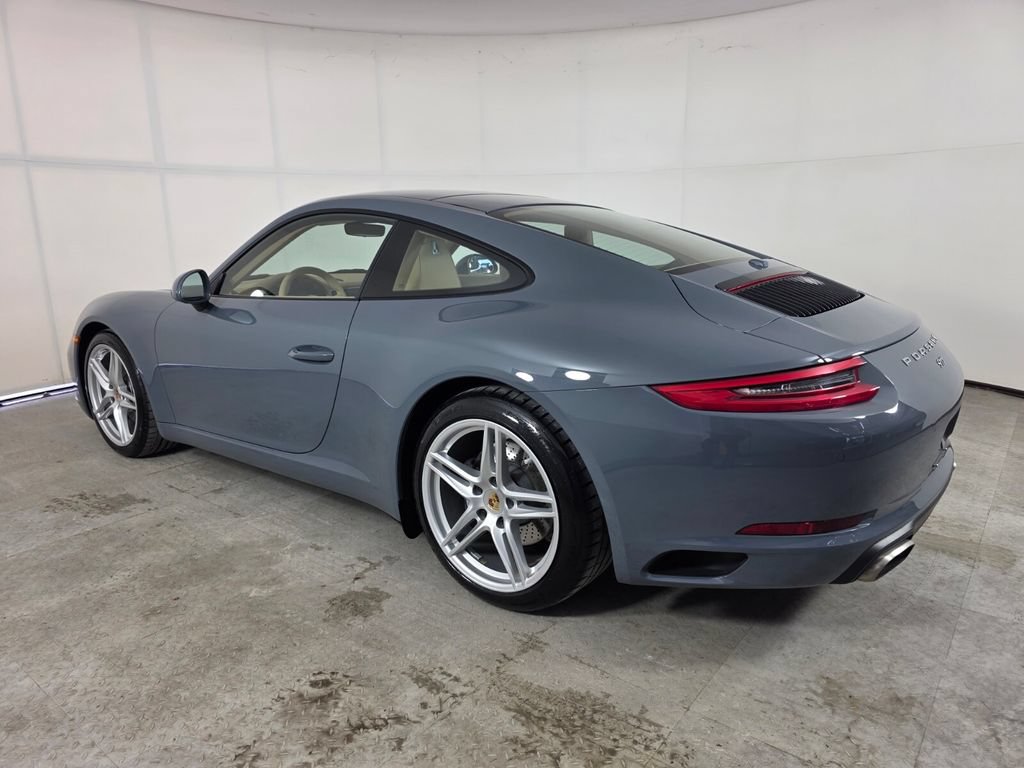 Used 2017 Porsche 911 Carrera RWD image 6