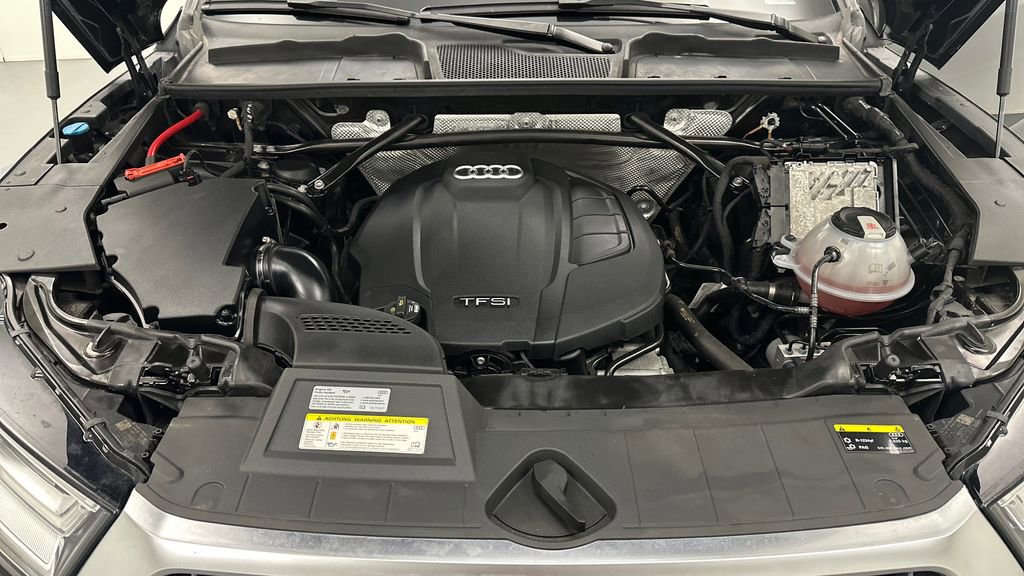 Used 2018 Audi Q5 2.0T Premium Plus w/ Premium Plus Package image 11